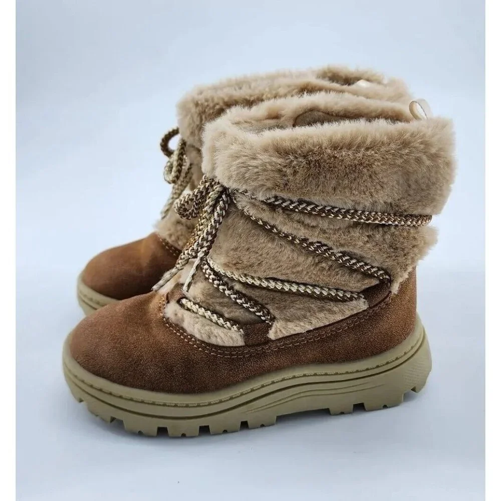 Carter's Baby Girl Moane Faux Fur Winter Boots Beige/Tan Size 8M‎